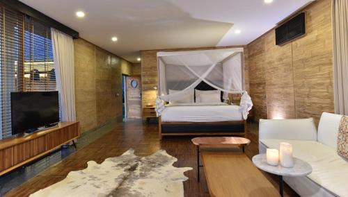 Family Villa with Private Pool