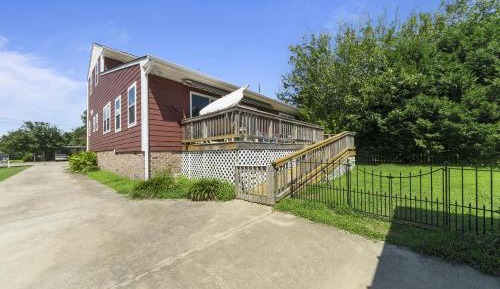 Four-Bedroom Holiday Home