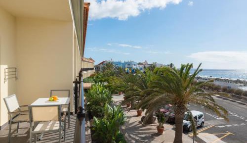 Twin Room with Sea View