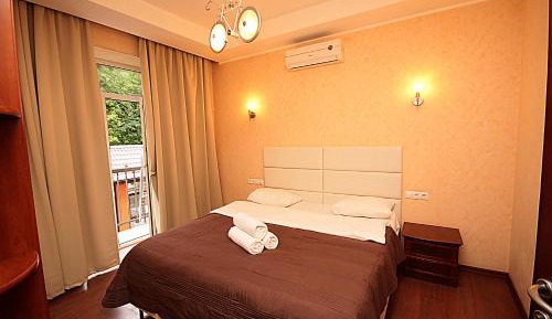 Two-bedroom apartment with terrace - 13 Kreshchatyk str.