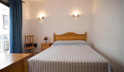 Twin/Double room with Patio View