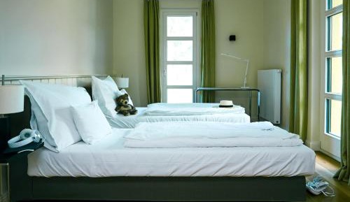 Deluxe Family Suite