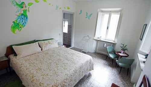 Double or Twin Room with Private Bathroom