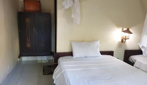 Twin Room with Balcony