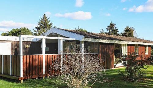 Four-Bedroom Holiday Home