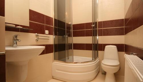 Deluxe Double Room with Shower