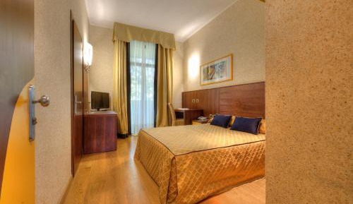 Superior Single Room
