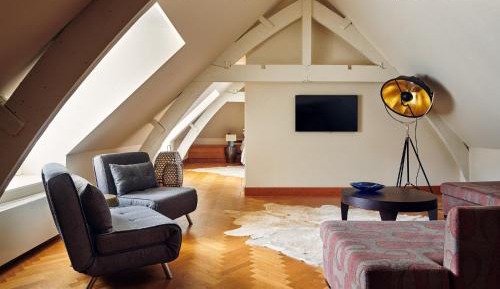 Loft Suite