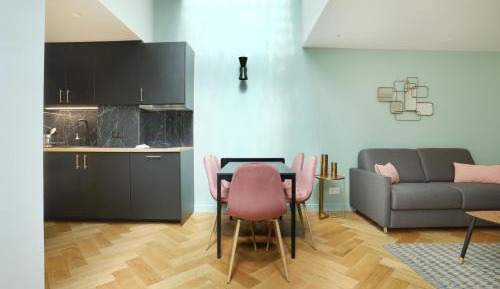 One-Bedroom Apartment