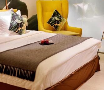 Duplex King Room