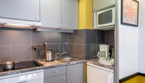 Studio (2 Adults)