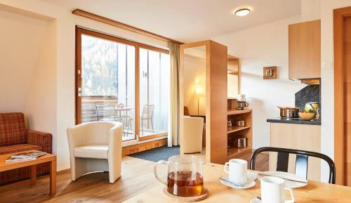 Apartment with Terrace