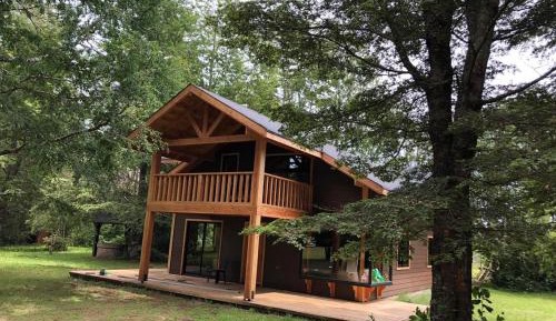 Bungalow with Garden View