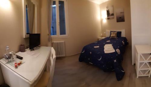 Deluxe Single Room