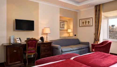 Deluxe Triple Room