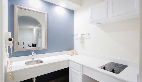 Kitchenette Suite - Smoking