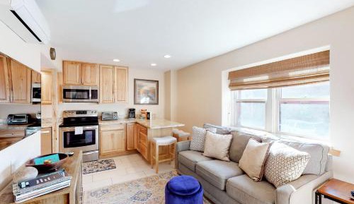 One Bedroom Apartment