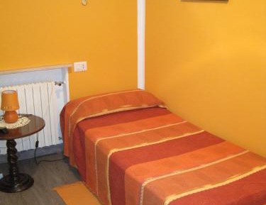 Classic Single Room