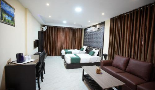 Standard Twin Room
