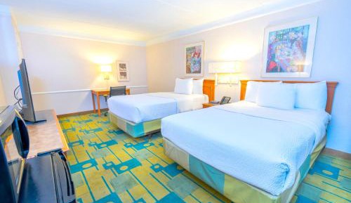 Double Room with Two Double Beds - Non-Smoking
