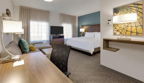 King Studio Suite