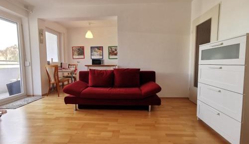 Apartment with Mountain View