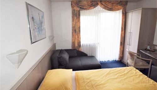 Twin Room with Balcony