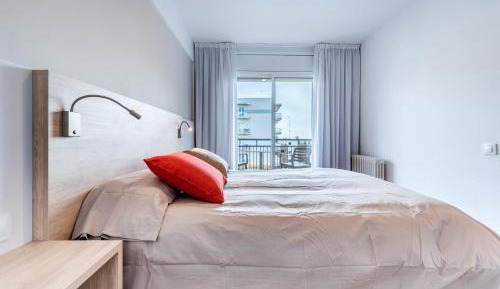 Two-Bedroom Apartment (4 Adults)