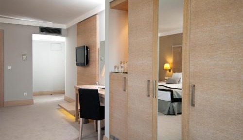 Junior Suite with Balcony