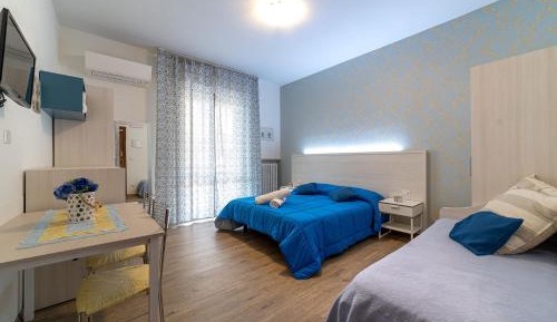 Triple Room with Private Bathroom