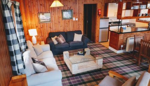 Maple Chalet 15