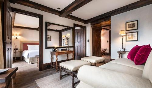 Junior Suite with Balcony