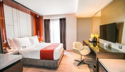 Executive Queen Room