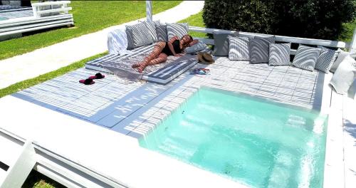 Deluxe Suite with Spa Bath