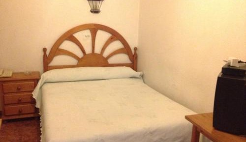 Twin Room with Shared Bathroom