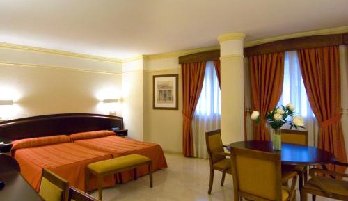 Twin Room with Extra Bed