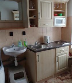 One-Bedroom Apartment (4 Adults)