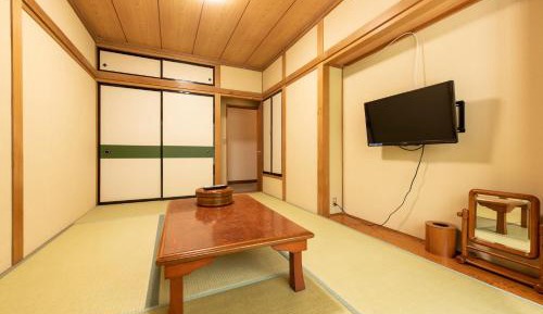 Japanese-Style Triple Room