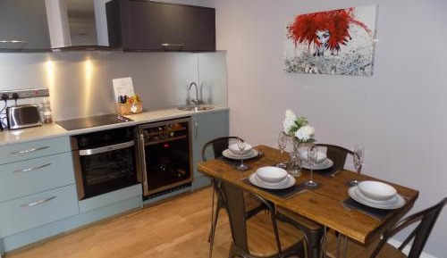 Deluxe One Bedroom Apartment
