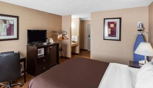 King Room - Non-Smoking
