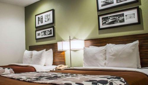Double Room with Two Double Beds with View - Non-Smoking