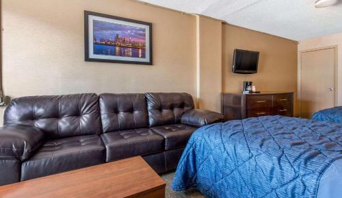 Double Room with Two Double Beds - Non-Smoking