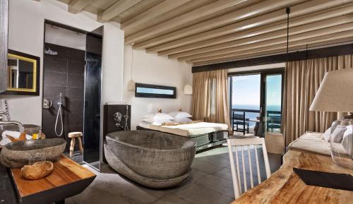 Majestic Retreat Suite with Sea View