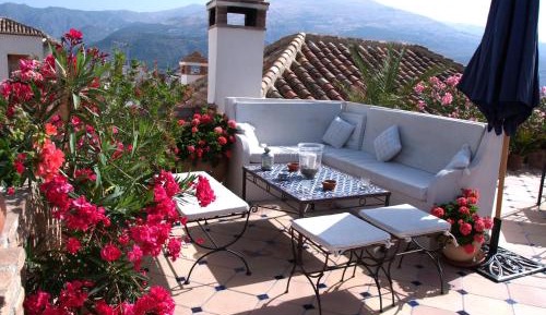 Single Room with Balcony