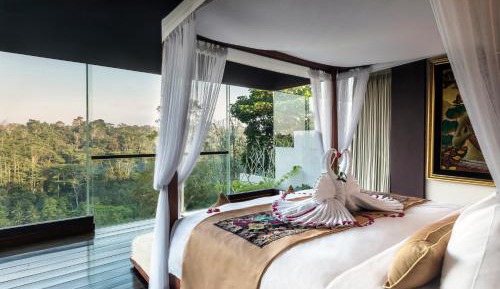 Royal One-Bedroom River View Villa with Private Pool and Free Benefit
