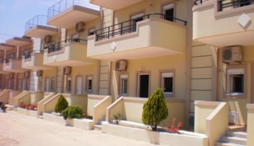 Two-Bedroom Apartment (4 Adults)