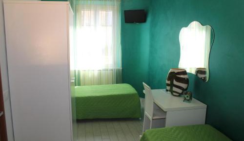 Twin Room with Bathroom
