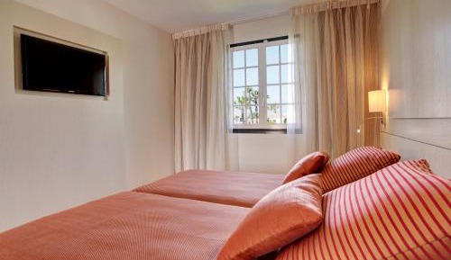 Two-Bedroom Apartment (3 Adults)