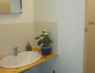 Holiday Home (9 Adults)