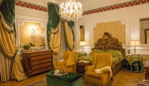 Royal Suite
